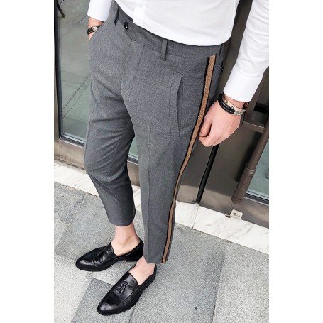 Slim-fit slacks