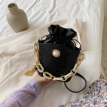 Pearl chain portable bucket bag